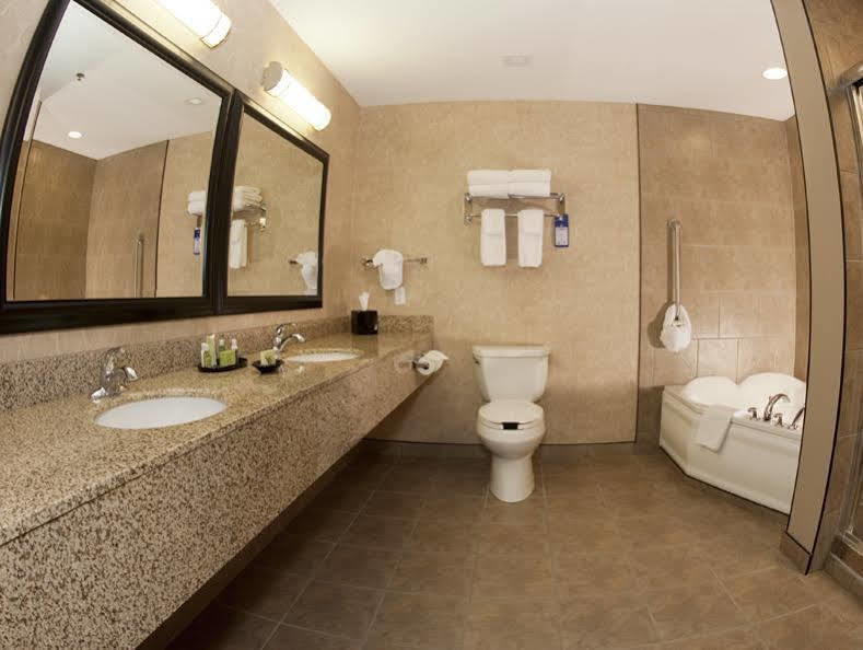 Best Western Blairmore Saskatoon Esterno foto
